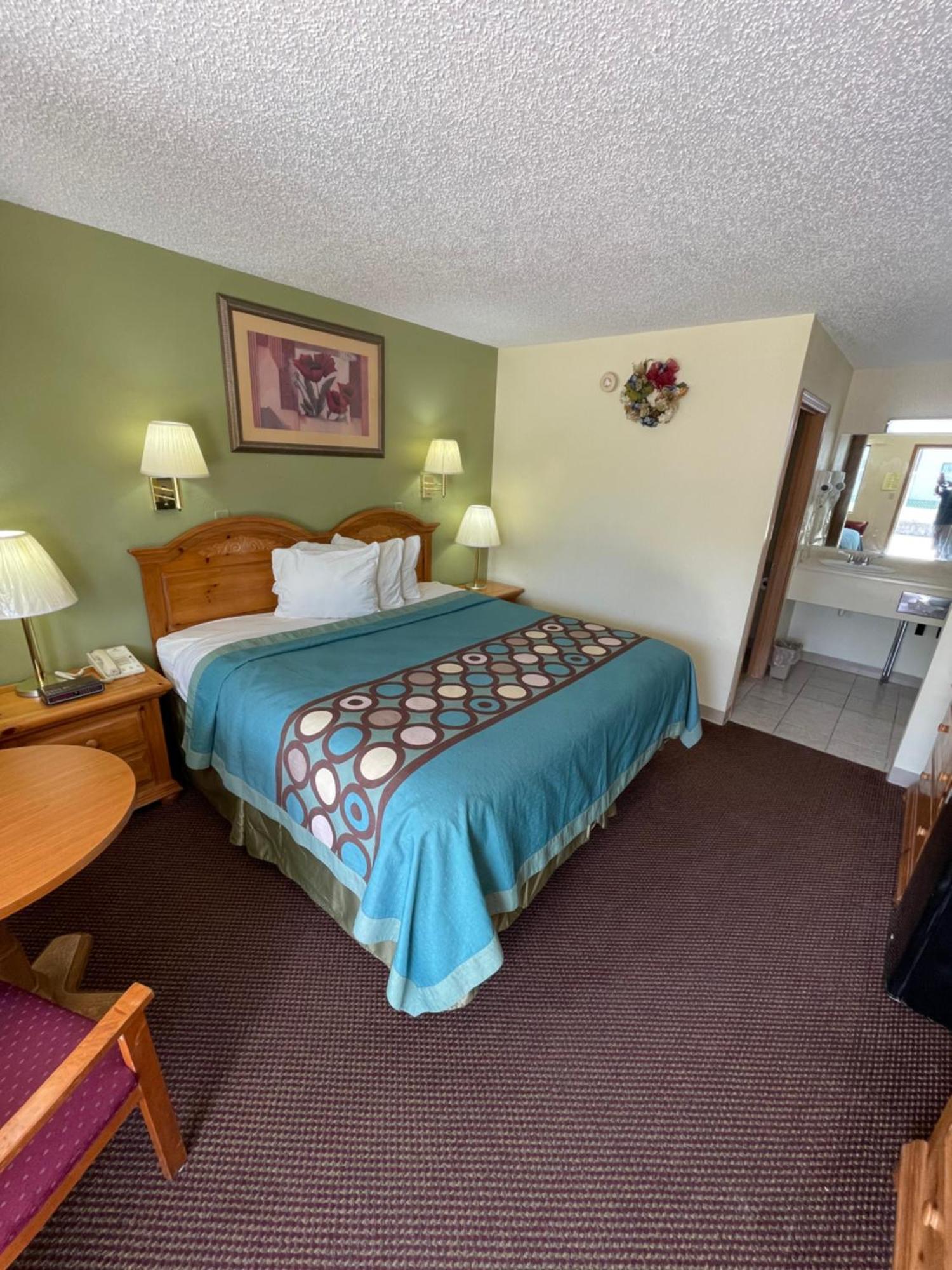 Executive Inn Mountain Home Exterior photo